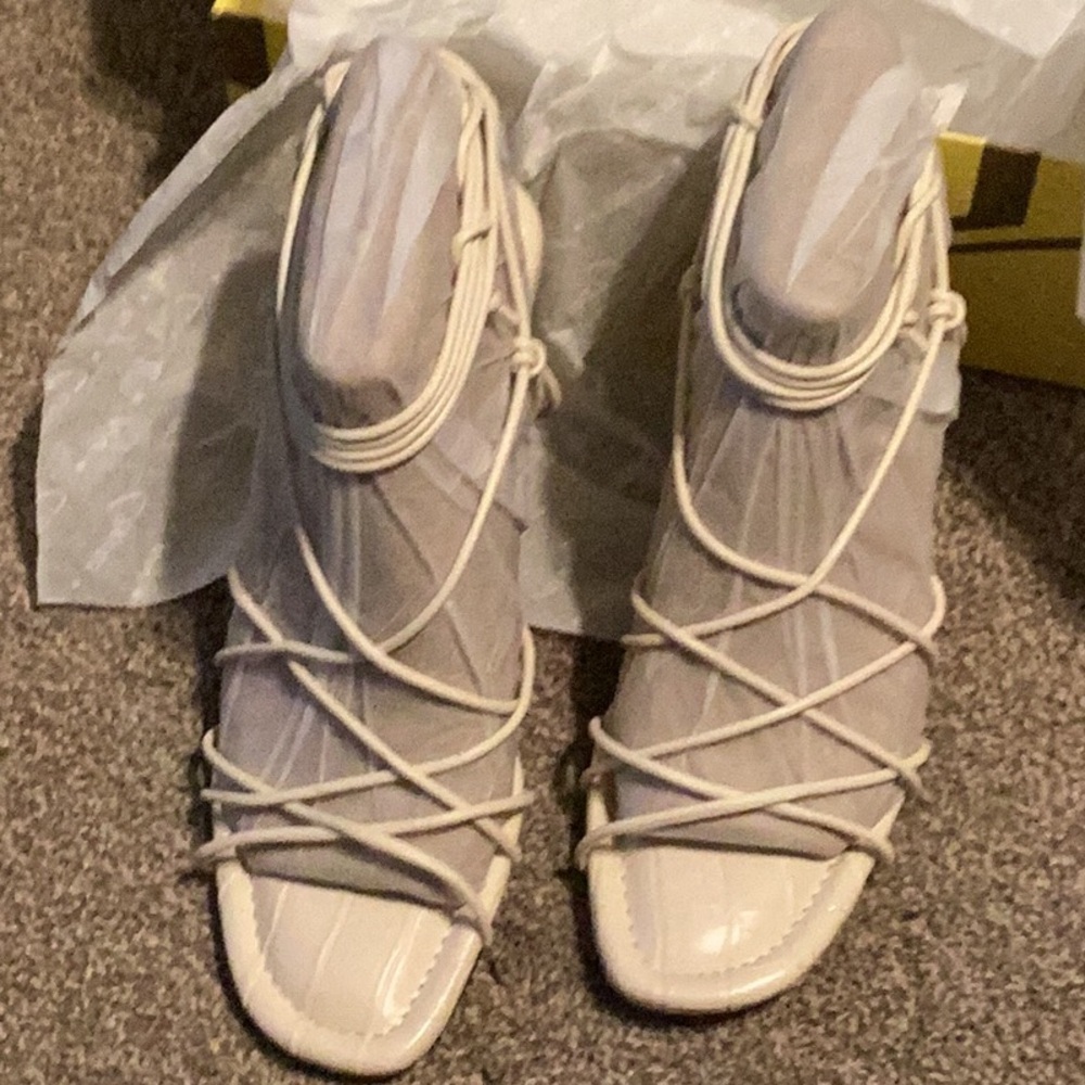 NIB Circus by Sam Edelman Size 9M Shoes Blanche, Ivory - Picture 2 of 10